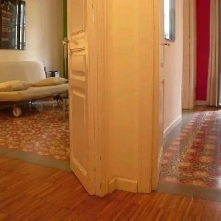 Apartamento Paralelo 142 Apartment Barcelona